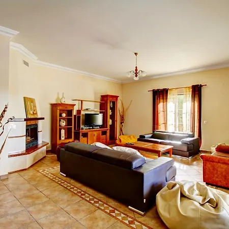 Golfe Villa